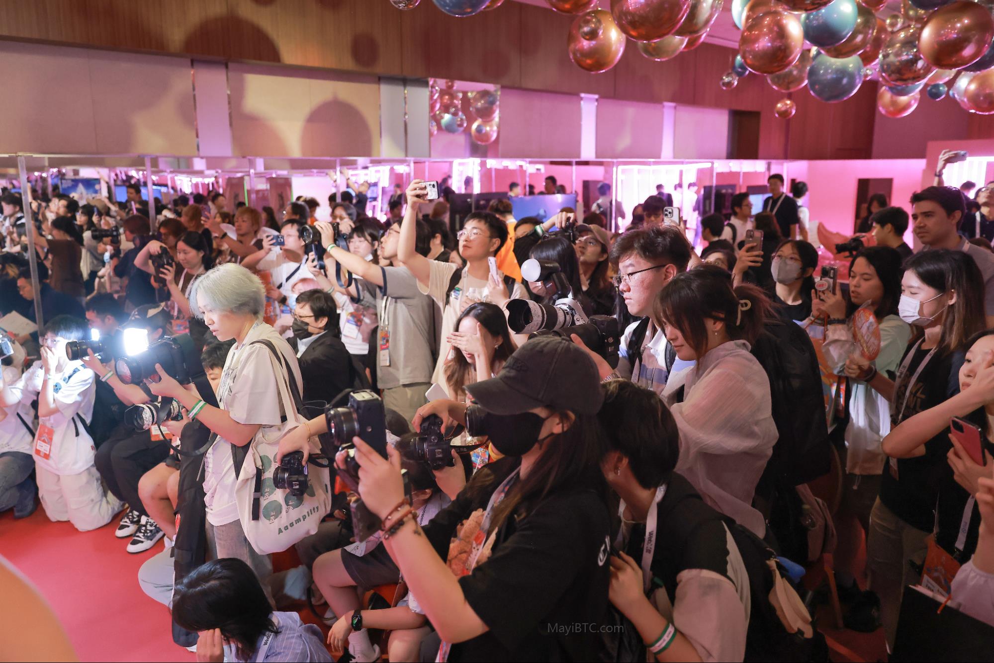 MEET48与Line Next合作举办日本WebX开幕派对